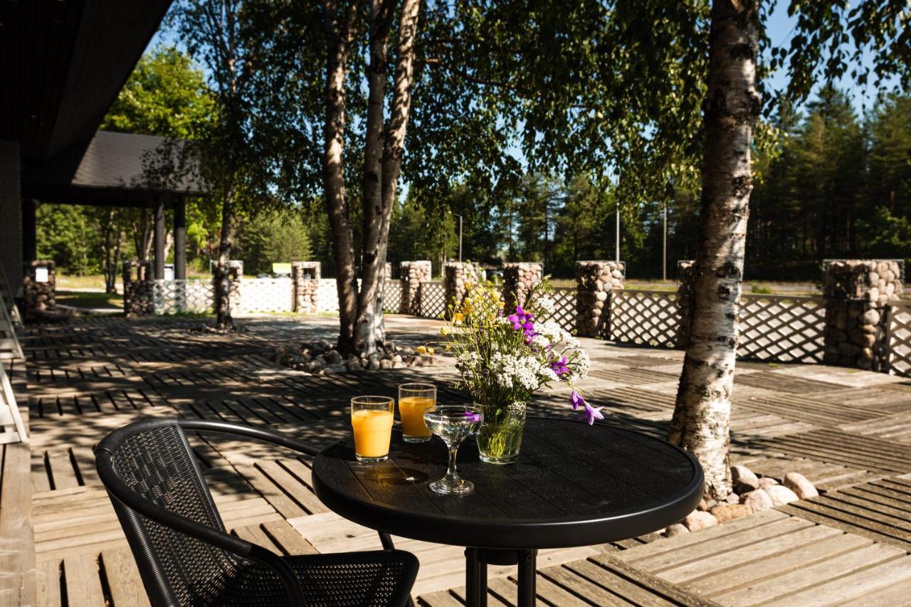 Hotel Boreas Рованиеми Екстериор снимка