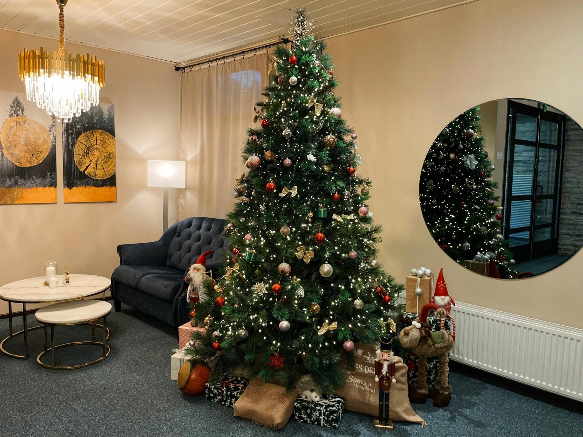 Hotel Boreas Рованиеми Екстериор снимка